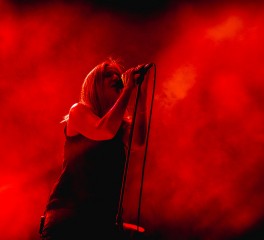 Release Athens: Beth Gibbons, Bill Ryder-Jones @ Δημοτικό Θέατρο Λυκαβηττού, 20/07/25