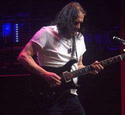 Robben Ford @ Fuzz Club, 12/12/25 