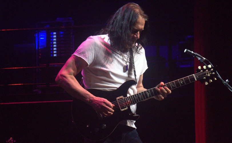 Robben Ford @ Fuzz Club, 12/12/25