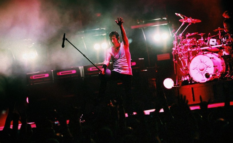 Godsmack, SixForNine @ Θέατρο Λυκαβηττού, 23/07/26