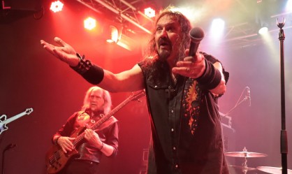Strana Officina, Leatherhead, Asedio, Passage @ Κύτταρο, 01/05/26