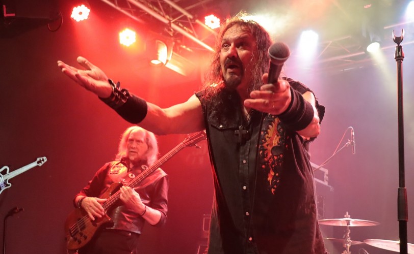 Strana Officina, Leatherhead, Asedio, Passage @ Κύτταρο, 01/05/26