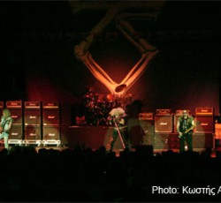 Alice Cooper, Twisted Sister @ Hallam FM Arena 