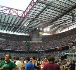 U2 live @ San Siro Stadium 