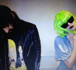 «10»: Πώς οι Crystal Castles έφτασαν στην κορυφή 