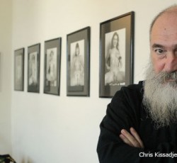 Πανούσης: «Ζούμε τις ίδιες συνθήκες που δημιούργησαν τις Μουσικές Ταξιαρχίες» 