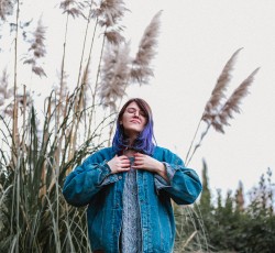 Daphne And The Fuzz: «Όνειρο είναι να ταξιδέψουμε παντού με τη μουσική μας» 