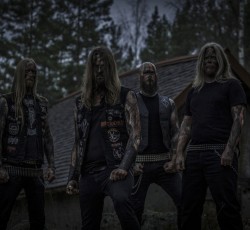 Crister Olsson: «Οι Metallica έπρεπε να τα είχαν παρατήσει πριν πολύ καιρό»