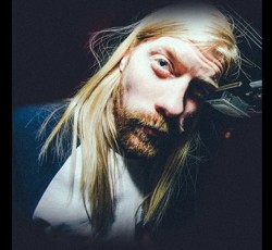 Reece Tee: «Στην Αθήνα θα μπορούσε, ίσως, να γίνει το πραγματικό Desertfest» 