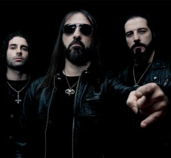 Rotting Christ (Σάκης Τόλης): «Σ' αυτόν τον τόπο υπάρχει χούντα γνώμης»