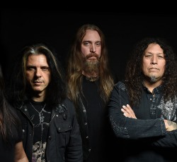 Testament: «Ξεκινήσαμε να παίζουμε ένα είδος πριν καν αποτελέσει είδος»