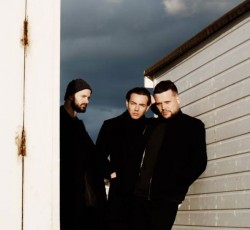 White Lies: «Έχουμε μάθει τόσα πολλά από τα λάθη του παρελθόντος» 