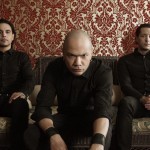 Danko Jones: «Το να παίζεις σε μια rock μπάντα δεν είναι μόνο χαβαλές»