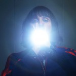 Σtella: «Δεν χρειάζεται να πας μακριά για να δεις αυτό που συμβαίνει μπροστά σου»