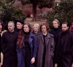 Gold: «Μας εξοργίζει η απάθεια, τα κλειστά μυαλά και η έλλειψη αυτοκριτικής» 