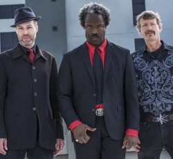 Oxbow: «Όπως έχουμε αλλάξει εμείς, έχει αλλάξει και η μουσική μας» 