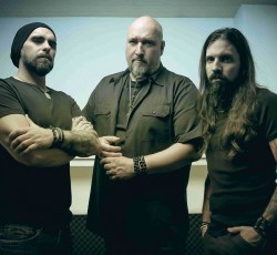 Rage: «Είχαμε απομακρυνθεί πολύ από το αρχικό μουσικό μας όραμα»