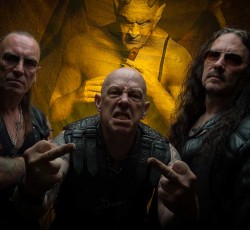 Venom Inc: «Δεν είμαστε μια μπάντα διασκευών σαν αυτή του Cronos»