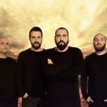 Poem: «Όταν μία μπάντα περιοδεύει έξω, κάνει καλό σε όλη τη σκηνή της χώρας»