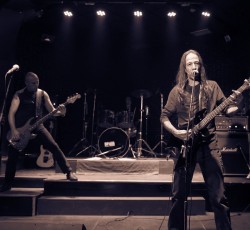 Blood Covered: «Eίμαστε αποφασισμένοι να υπάρχουμε» 