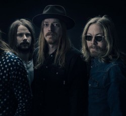 Graveyard: «Κατά κάποιον τρόπο νιώθαμε την υποχρέωση να συνεχίσουμε»