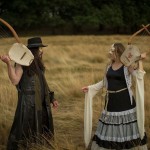 Δαιμονία Νύμφη: «Στο metal κοινό αρέσει η μουσική που δημιουργεί κόσμους»