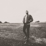 Kelly Finnigan: «Δεν αποζητώ την τελειότητα, αποζητώ το κατάλληλο vibe»