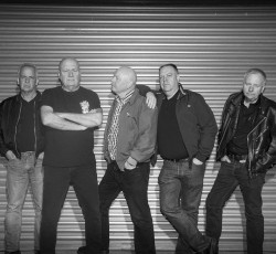 Cock Sparrer: «Ακόμα ζούμε τις καλύτερες στιγμές της ζωής μας» 