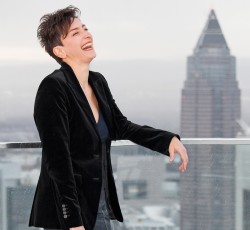 Γνωρίστε τους καλλιτέχνες του Half Note: Ηρώ 