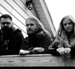 Smoulder: «Το metal κάνει κύκλους και πάντοτε επηρεάζεται από τις μόδες»