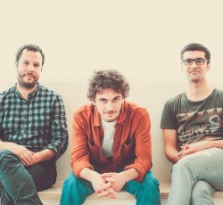 Γνωρίστε τους καλλιτέχνες του Half Note: Spiral Trio 