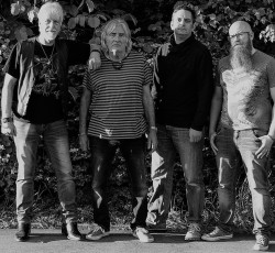 Troggs: «Ανυπομονούμε να επιστρέψουμε στην Αθήνα» 