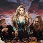 Delain: «Ο κόσμος καίγεται κι εμείς βγάζουμε selfies»