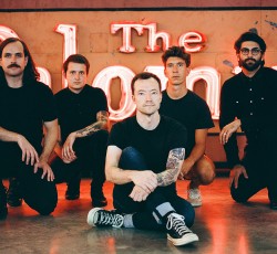 Jeremy Bolm: «Με πιάνει η καρδιά μου με το πόσοι οπαδοί μας είναι ακροδεξιοί» 