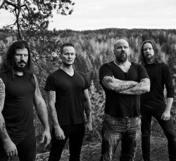 Wolfheart: «Χρειαζόμαστε την ενέργεια ανάμεσα στην μπάντα και το κοινό» 