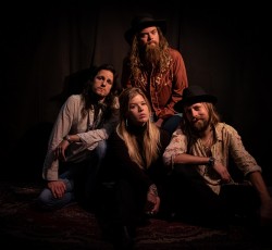 Heavy Feather: «Hard rock χωρίς blues είναι σαν αμάξι δίχως ρόδες» 