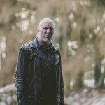 Arð: «Το "Take Up My Bones" είναι η ιστορία του 200-ετούς ταξιδιού του φερέτρου του Cuthbert»