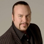 Desmond Child: «Δεν υπάρχει τίποτα καινούργιο στη μουσική, οπότε κλέβουμε τους εαυτούς μας»