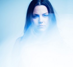 Evanescence: «Έπρεπε να μιλήσουμε για τα ανθρώπινα δικαιώματα» 