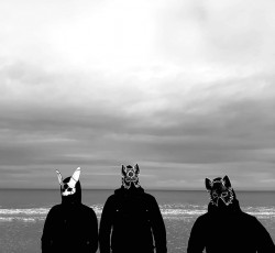 Halocraft: «Ο μόνος σκοπός που έχουμε ως μπάντα είναι να συνεχίσουμε να σας ταξιδεύουμε» 