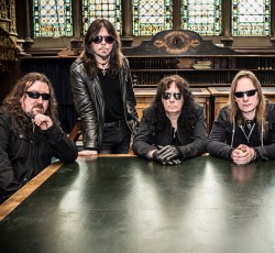 Satan: «Υπάρχει περισσότερος κόσμος σε μπάντες, παρά που αγοράζει πια δίσκους» 