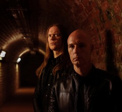 The Spirit: «Αν τελευταία δεν απέφευγες τα social media, είσαι ήδη τρελός»