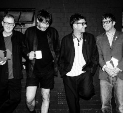 Blur: «Tο να γίνεσαι σοφότερος, είναι από τα λίγα οφέλη του να γερνάς» 