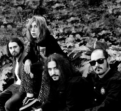 Godsleep: «H εγχώρια αγγλόφωνη rock σκηνή χαρακτηρίζεται από αλληλεγγύη» 
