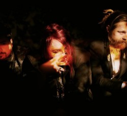 Pupil Slicer: «Πρέπει να γίνει αναδιάταξη στη μουσική βιομηχανία»