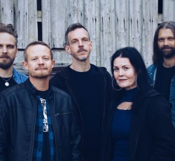 Madder Mortem: "Innovation is not the only way to make good music"