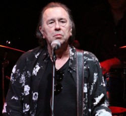 Pavlov's Dog: «Ποτέ δεν επιδιώξαμε να γίνουμε εμπορικοί» 