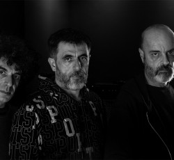 Υπόγεια Ρεύματα: «Οι συναυλίες μας είναι γεμάτες με παιδιά από 16 έως 22 ετών που τραγουδάνε τον κάθε στίχο»