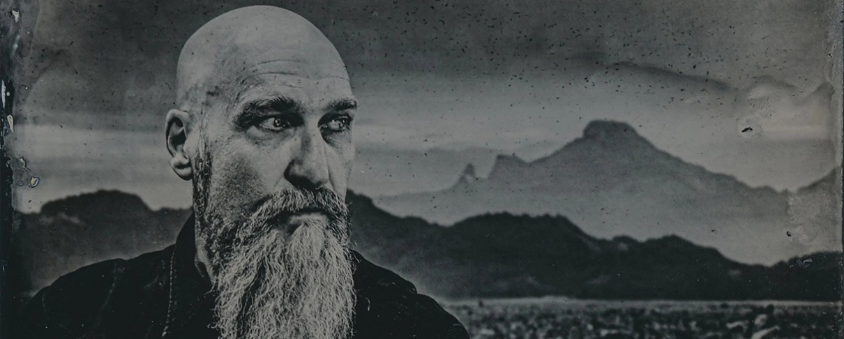 Steve Von Till: "In this music we don't avoid darkness, we stare it in the eye and seek community"