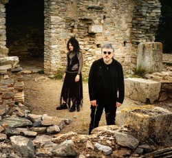 Incirrina: «Με τα synthesizers σχεδιάζεις τον ήχο - νιώθεις σαν εφευρέτης!»